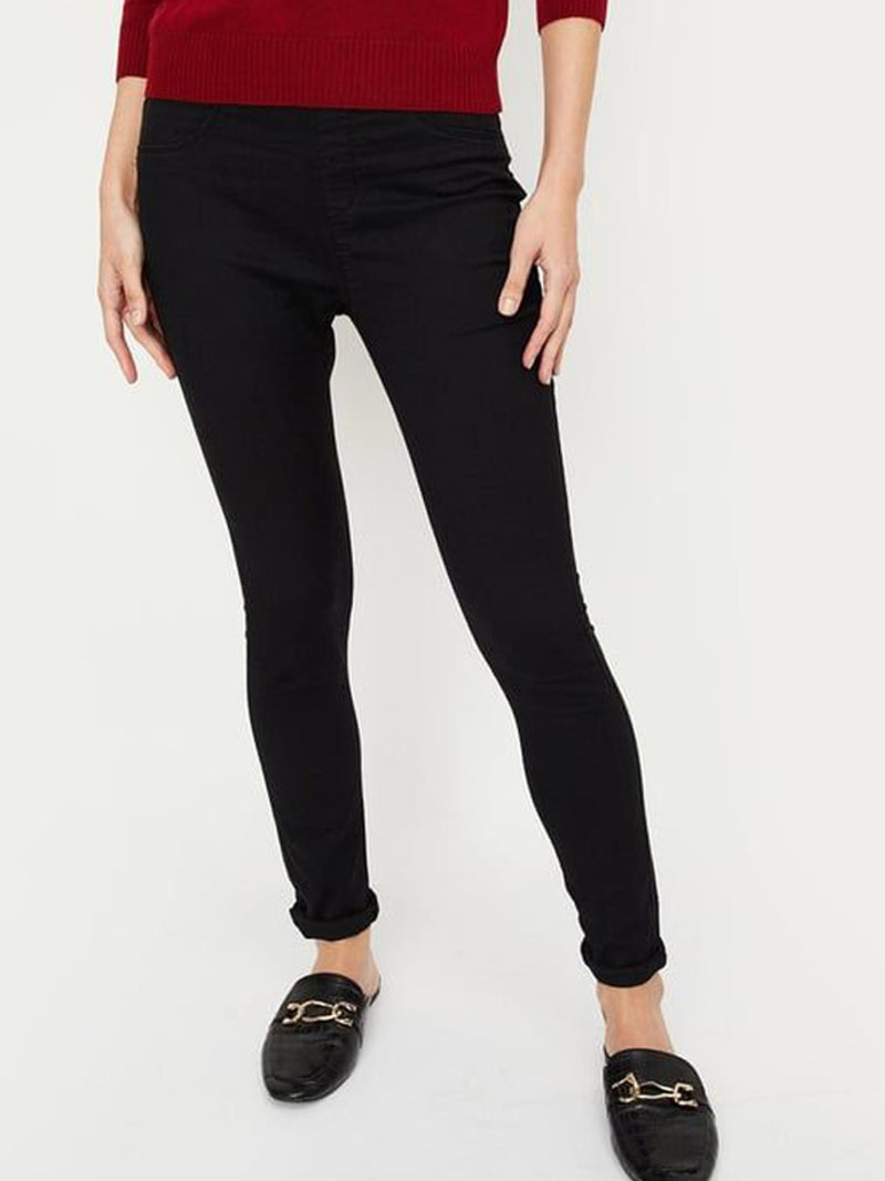 Women’s Black Slim-Fit High-Rise Stretchable Jeans