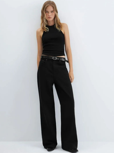 Women’s Comfort High-Rise Pleated Stretchable Jeans