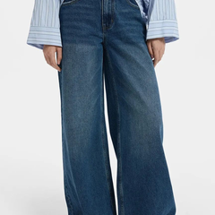 Women's blue high-rise stretchable jeans with light fade