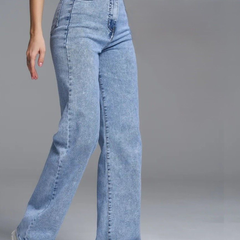 Women’s light blue wide leg high-rise stretchable jeans.