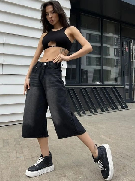 Women High-Rise Comfort Wide Leg Denim Short