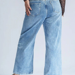 Womens light blue colour starightfit jeans