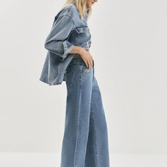 Women's Straight Fit High-Rise Heavy Fade Stretchable Jeans