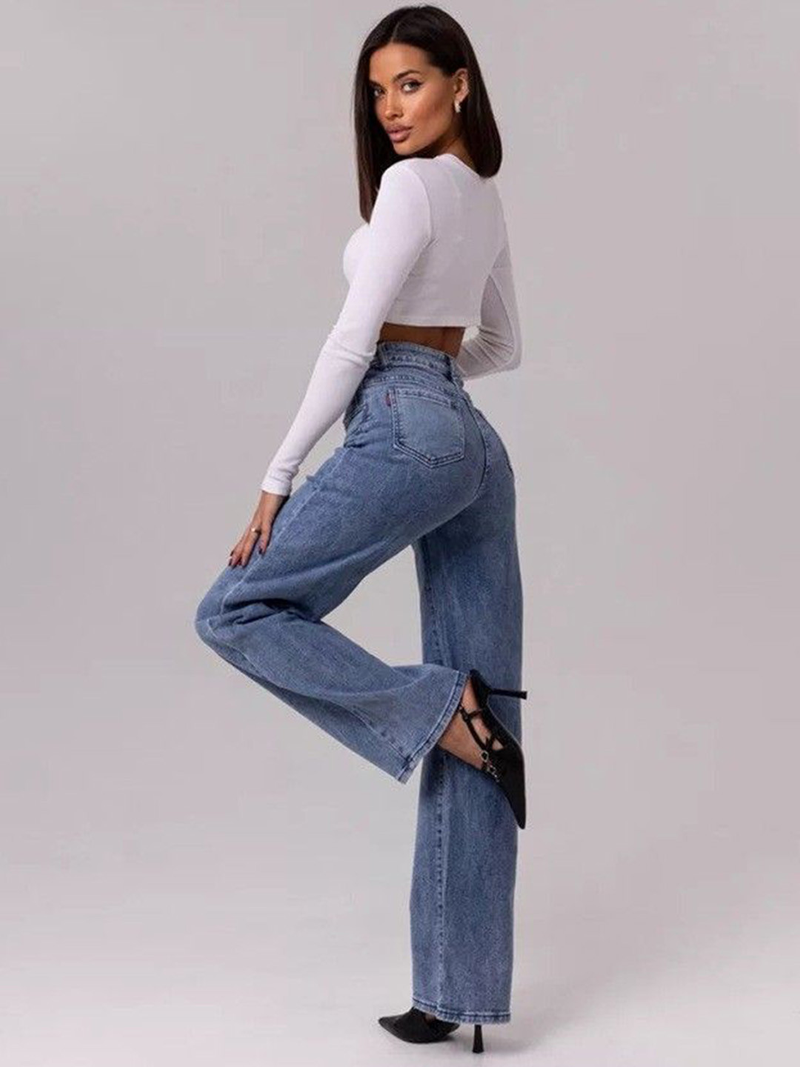 Women’s High-Rise Light Fade Stretchable Loose Wide-Leg Jeans