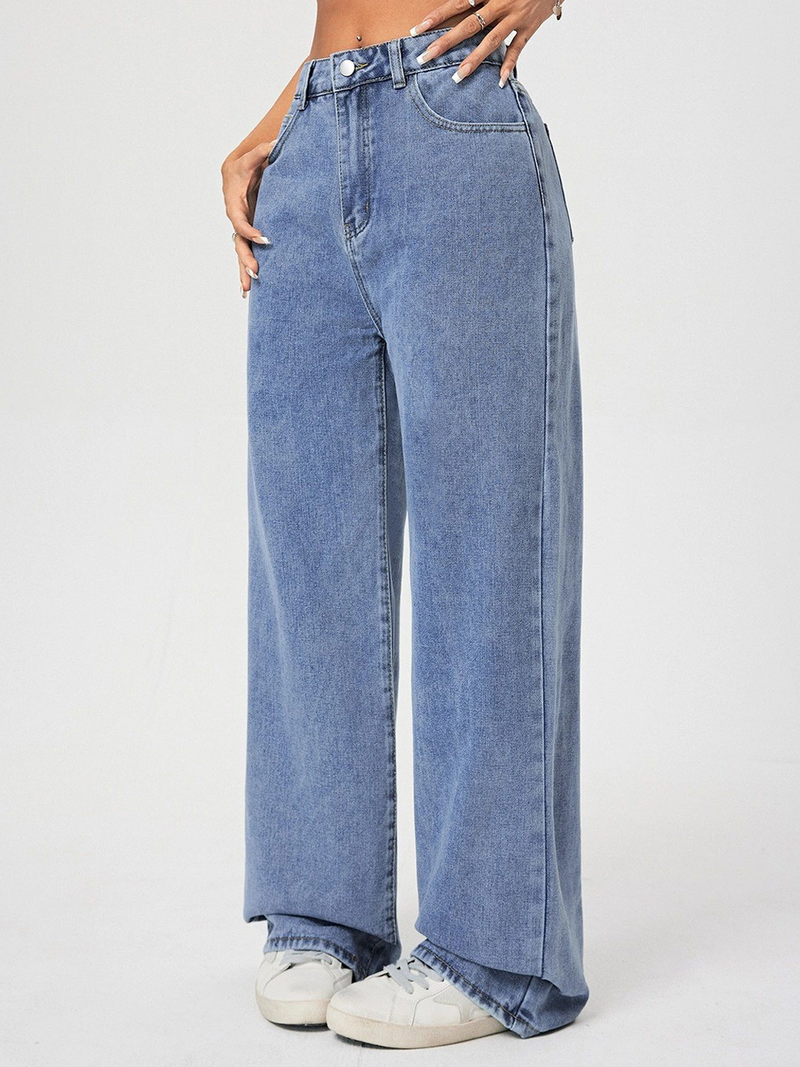Women's light blue high-rise stretchable flared baggy jeans.