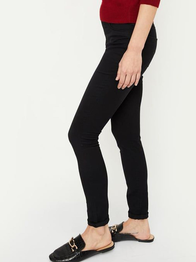 Women’s Black Slim-Fit High-Rise Stretchable Jeans