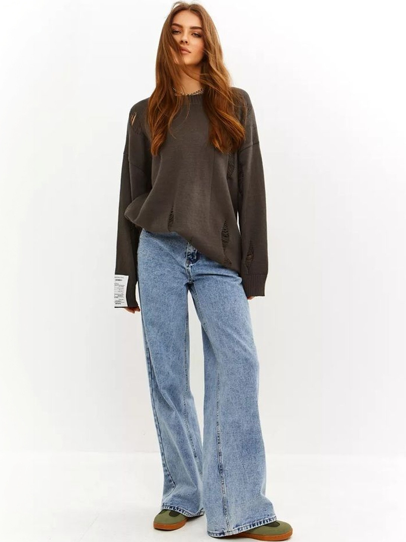 Women’s light blue regular fit high-rise stretchable jeans with light fade detailing.