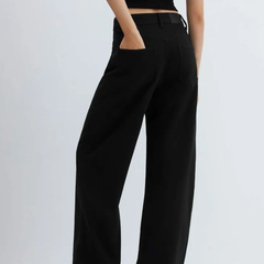 Women’s Comfort High-Rise Pleated Stretchable Jeans