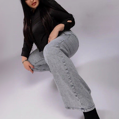 Women's Regular Fit High-Rise Light Fade Stretchable Jeans