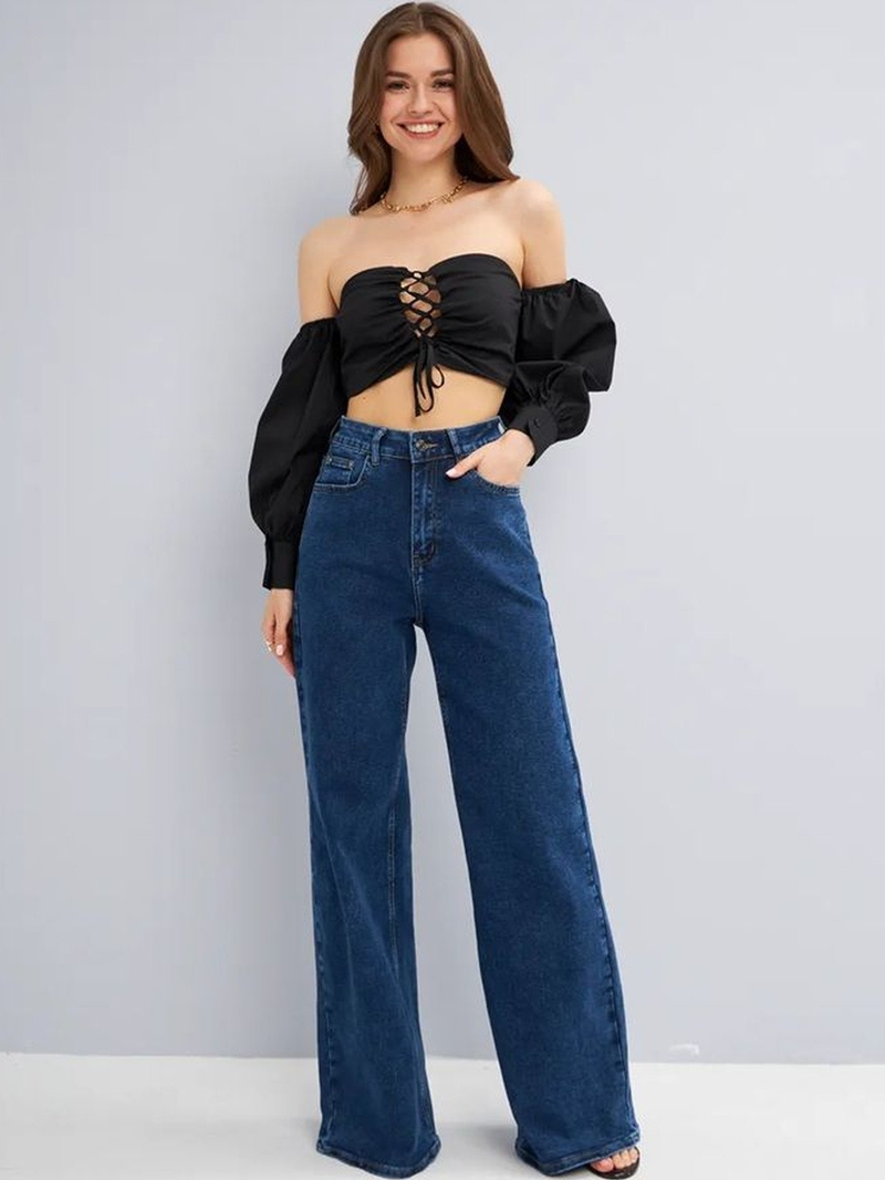 Women’s dark blue wide leg high-rise stretchable jeans.