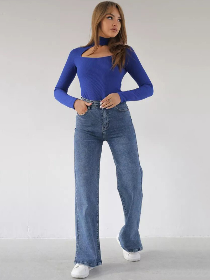Women's light blue wide leg high-rise stretchable jeans.