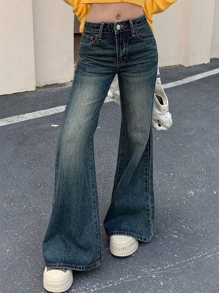 Green colour Women Loose High-Rise Stretchable Jeans