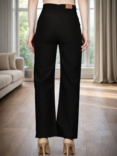 Women's black high-rise pleated stretchable trousers
