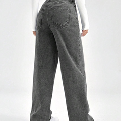 Women's grey straight fit high-rise stretchable jeans with slash knee detailing.