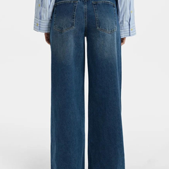 Women's blue high-rise stretchable jeans with light fade
